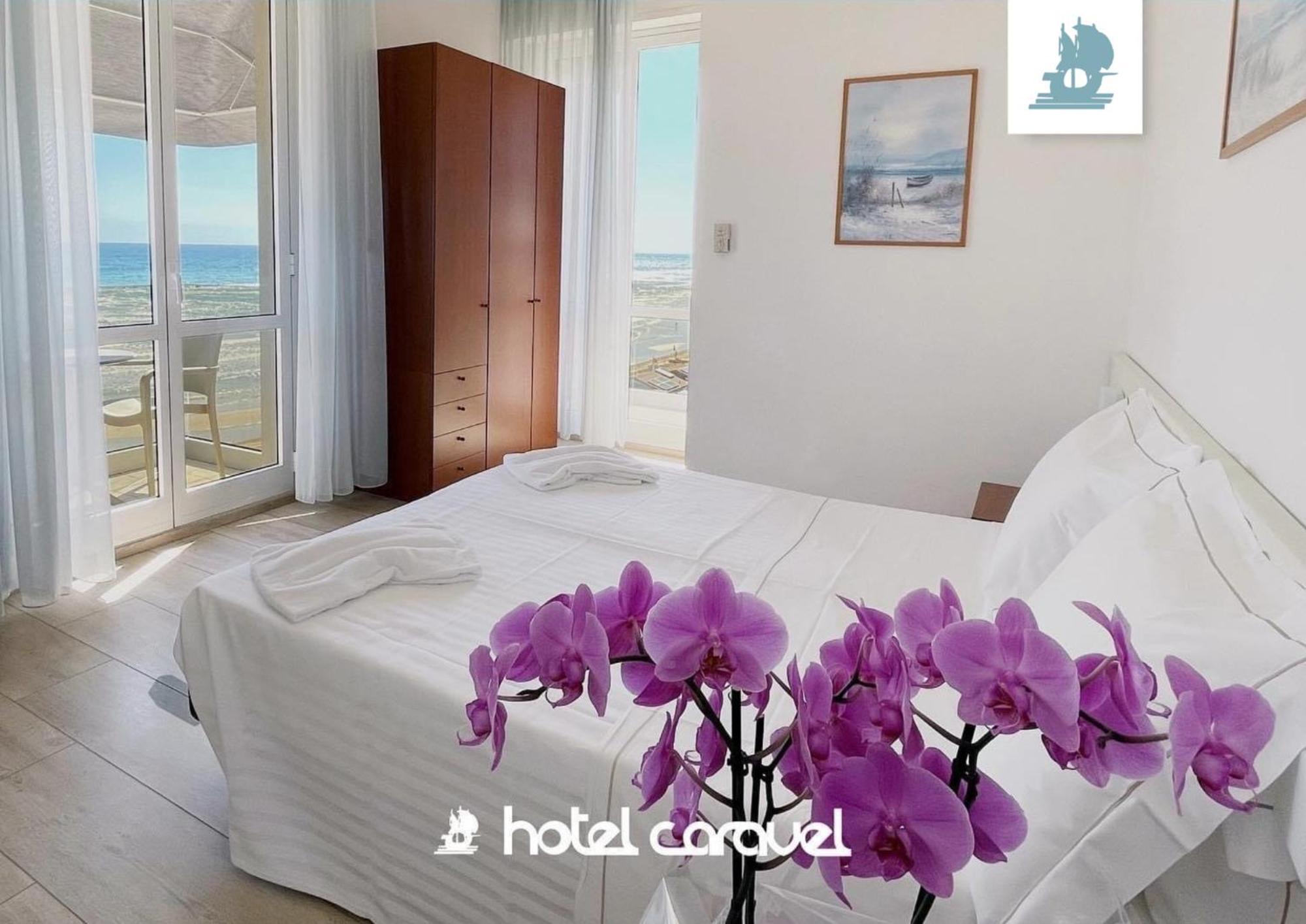 Hotel Caravel Marotta Exterior foto